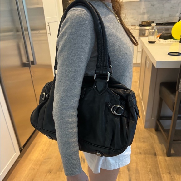 Marc Jacobs large black leather shoulder bag - Picture 6 of 7